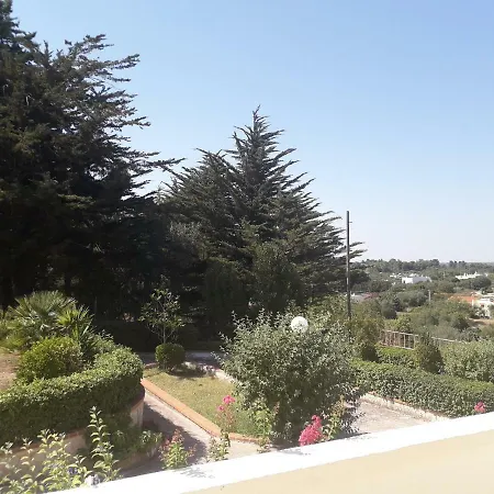Aurora بيت للعطل